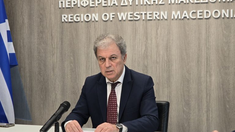 Συγκρούσεις στη γαλάζια πολυκατοικία  στη Δυτ. Μακ. - «Κατά συρροή ψέματα ή έχει άγνοια» ο κ. Κασαπίδης;