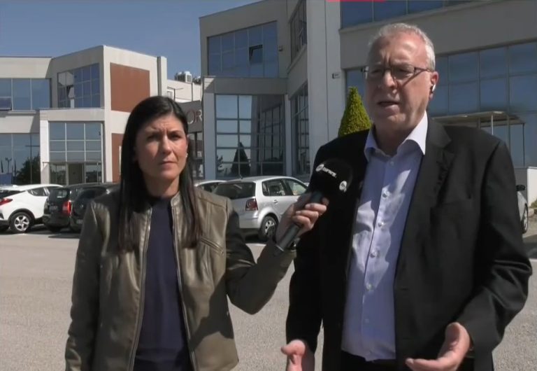 Ξύπνησαν μνήμες από την επίθεση με τσεκούρι στη ΔΟΥ Κοζάνης – Ιωάν. Ποδιώτης στο ΕΡΤnews: «Ή θα λιποθυμούσα ή θα έκανα αυτό που έκανα»