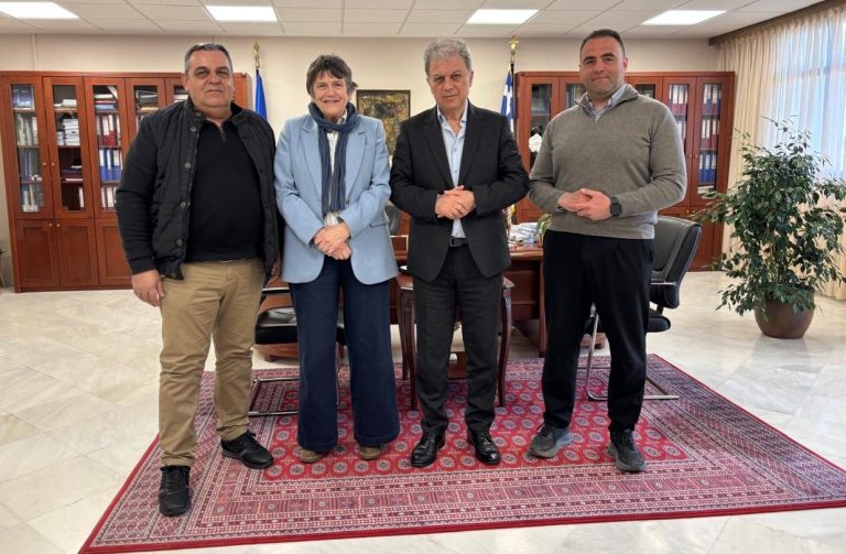 Συνάντηση εκτροφέων γουνοφόρων ζώων με τον Περιφερειάρχη Δυτ. Μακεδονίας