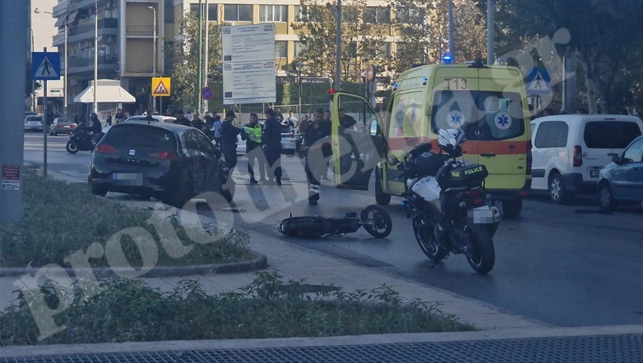 Θεσσαλονίκη: Αστικό λεωφορείο παρέσυρε μηχανάκι και αυτοκίνητα - Μία γυναίκα νεκρή