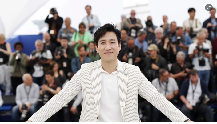 Αυτοκτόνησε ο 48χρονος ηθοποιός Lee Sun-kyun από τα «Παράσιτα» - Τον ανέκριναν για υπόθεση ναρκωτικών