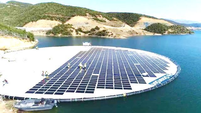  ΒΥΘΙΣΤΗΚΕ ΤΟ ΠΡΩΤΟ ΠΛΩΤΟ ΦΩΤΟΒΟΛΤΑΪΚΟ ΕΡΓΟΣΤΑΣΙΟ ΤΗΣ ΑΛΒΑΝΙΑΣ ΠΡΙΝ ΚΛΕΙΣΕΙ ΕΝΑ ΜΗΝΑ ΛΕΙΤΟΥΡΓΙΑΣ !!!