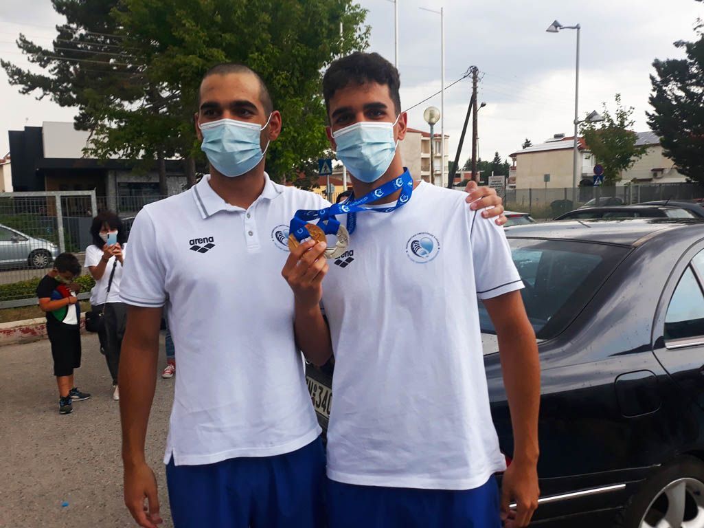 Πτολεμαΐδα: Ενθουσιώδης υποδοχή για τον παγκόσμιο πρωταθλητή Χρήστο Καλαιτζόπουλο και τον αδελφό του Πάρη