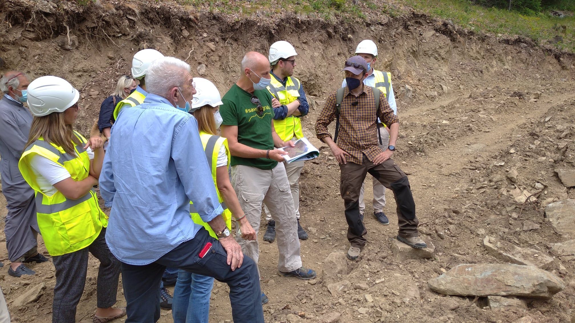  πραγματοποιήθηκε η επίσκεψη της προέδρου του δικαστηρίου Φλώρινας, στον τόπο που σχεδιάζεται η εγκατάσταση αιολικών σταθμών παραγωγής