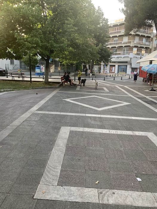 Μιχ. Ραμπίδης - Διά τα επιθετικά σκυλιά της Βιβλιοθήκης