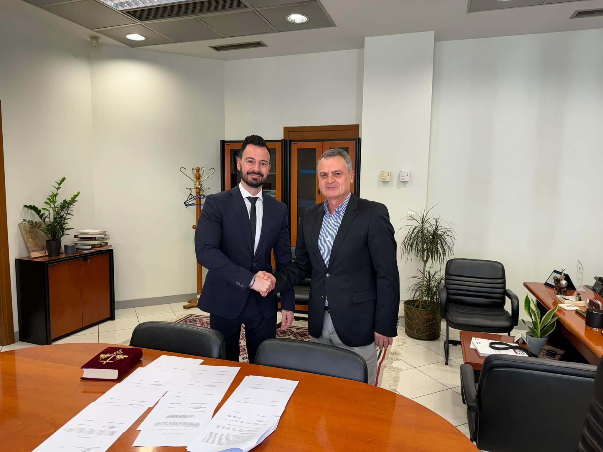 Μποδοσάκειον: Και εδώ να κάνουμε ένα σχόλιο! Θα έχουμε ακόμη έναν κ. Παπασωτηρίου εις το Μποδοσάκειον;