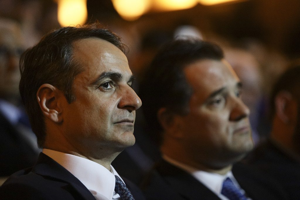 Ο Μητσοτάκης απειλεί δια του Αδωνη τον Βαξεβάνη με φυλακή για να μην δημοσιοποιήσει τις αποδείξεις για τις υποκλοπές 