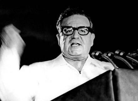  ΣΑΝ ΣΗΜΕΡΑ ΓΕΝΝΗΘΗΚΕ ΕΝΑΣ ΜΕΓΑΛΟΣ ΗΓΕΤΗΣ ΤΗΣ ΑΡΙΣΤΕΡΑΣ...Ο ΣΑΛΒΑΝΤΟΡ ΑΛΙΕΝΤΕ 26-06-1908