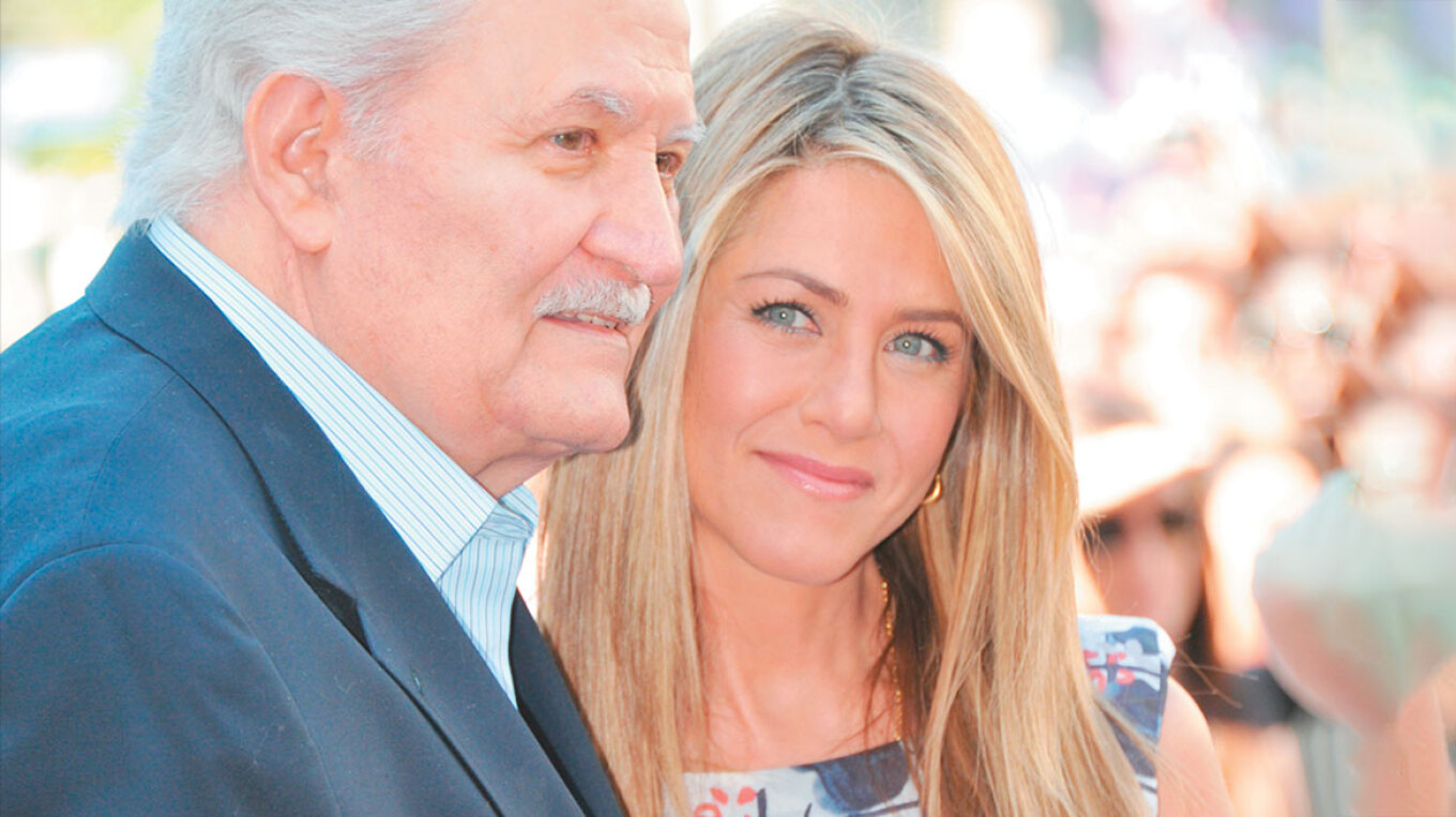 Η Τζένιφερ Άνιστον ο μπαμπάς της και η ιστορία της οικογένειας Αναστασάκη