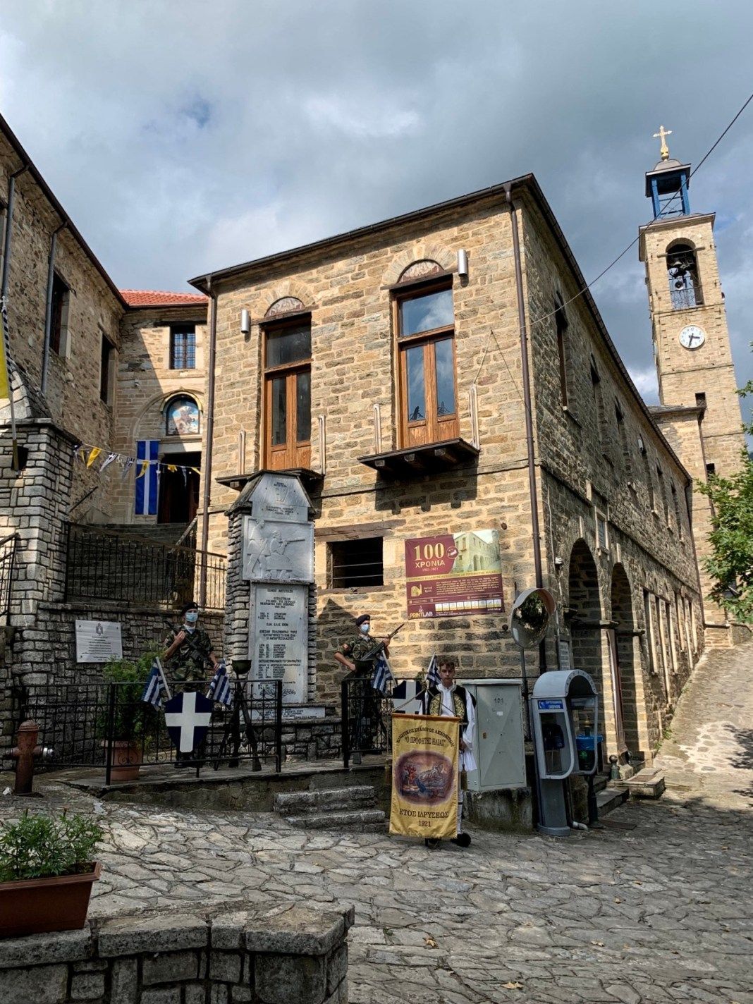 Με λιποθυμικά επεισόδια οι εκδηλώσεις μνήμης  Ολοκαυτώματος  Λέχοβου- σημαντική η συμβολή κ. Ιωάννη Χαρακτσή  