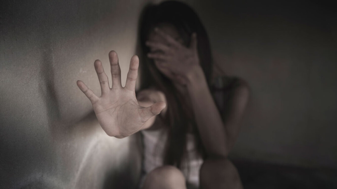 Βόλος: Πατέρας απειλούσε να σκοτώσει την 14χρονη κόρη του - «Θα σε γονατίσω, δεν θα ζήσεις»