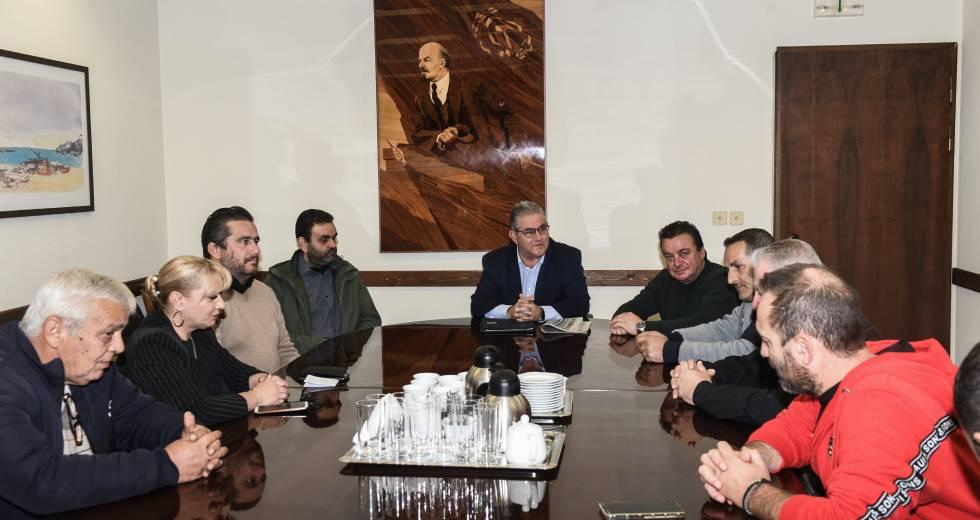 Αντί να ειρωνεύεται με μπούρδες για το χαβιάρι, ας λάβει μέτρα - Κουτσούμπας για Μητσοτάκη