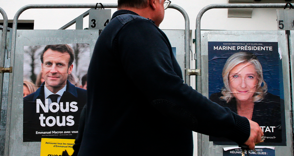 Μονομαχία Μακρόν - Λεπέν στον β' γύρο των γαλλικών εκλογών