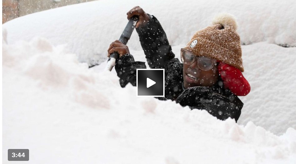 ΗΠΑ: Η πιο ισχυρή χιονοθύελλα των τελευταίων ετών απειλεί τη Νέα Υόρκη – Φωτογραφίες