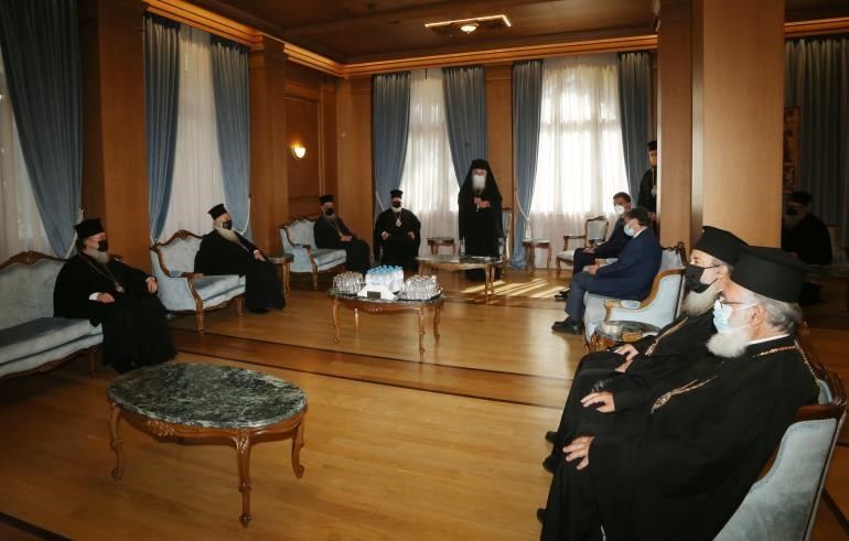 Ιερά Σύνοδος: Ελεύθερη επιλογή ο εμβολιασμός